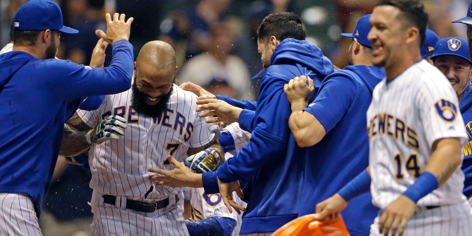 Thames crushes walk-off blast, The Milwaukee Brewers were down to their  LAST out. Flex on 'em, Eric Thames! #walkoff, By MLB