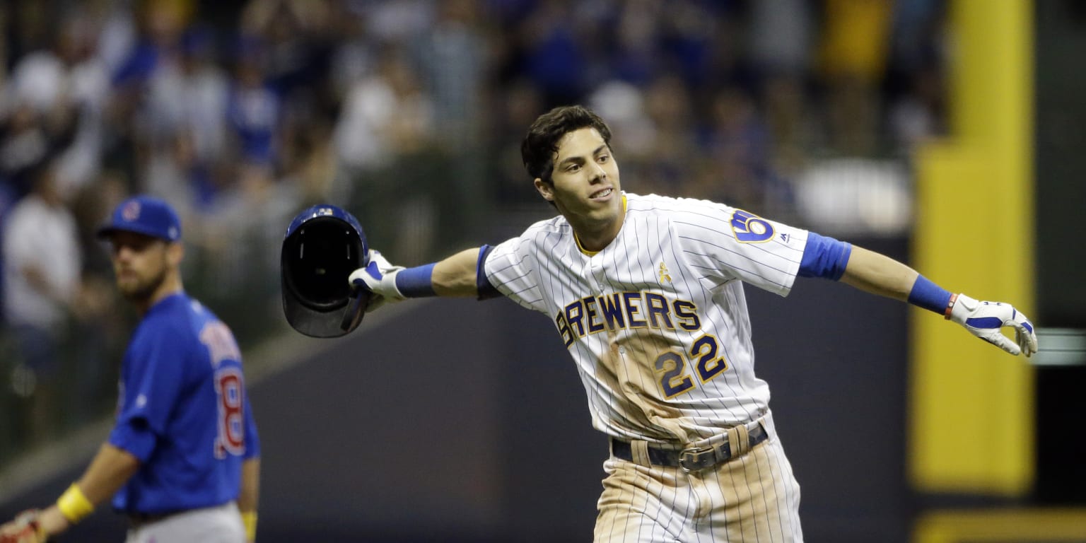 Brewers Ryan Braun, Christian Yelich encourage youth team with no wins