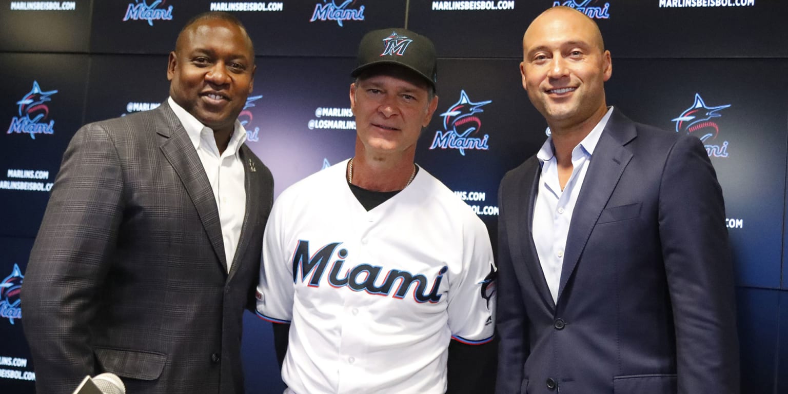 Marlins Man' reportedly to sign one-day contract with Miami, ending feud