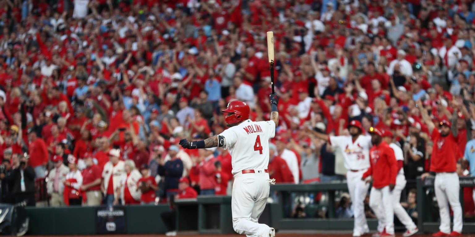 Yadier Molina shattered his bat while attempting to tap home plate