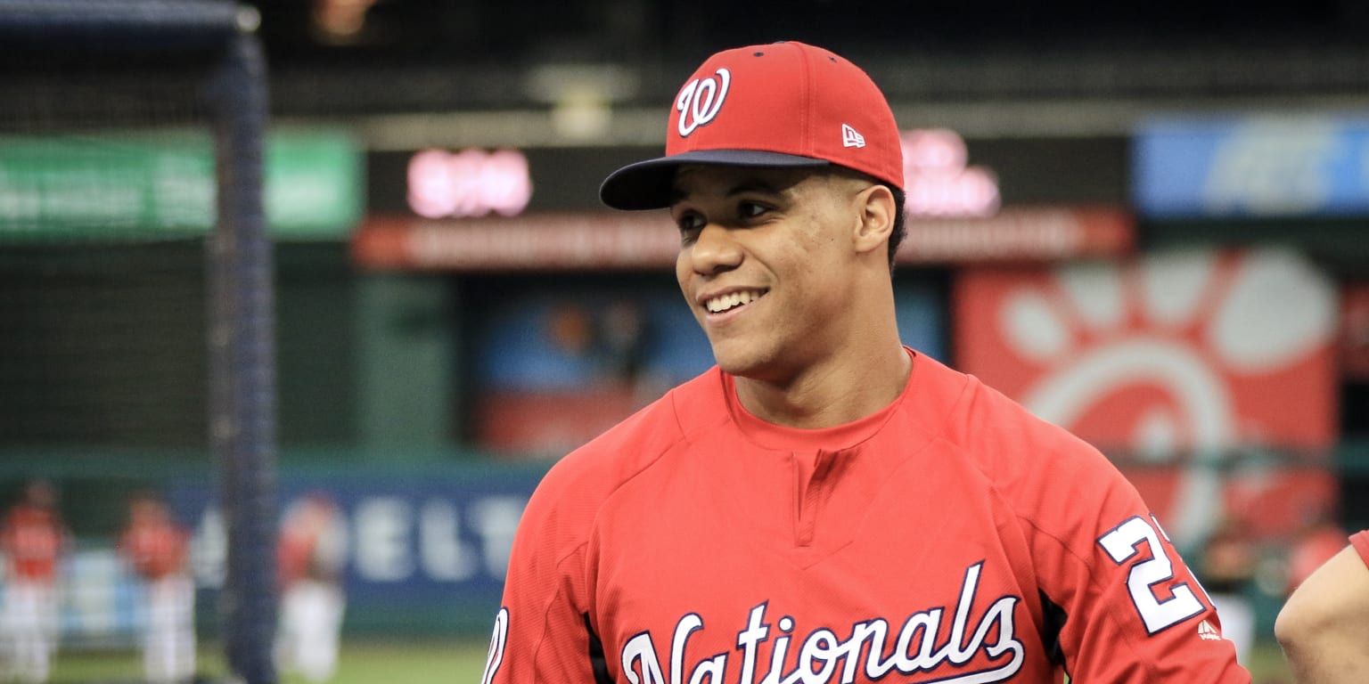 JUAN SOTO CAMPEÓN! 🤩🏆 Felicitamos a nuestro Juan Soto quien se alzó con  el trofeo del #HRDerby anoche en Los Ángeles. ¡Glorioso…