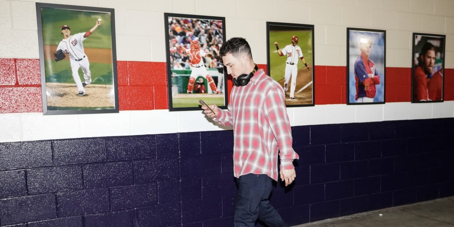 Alex Bregman's flannel shirt could be lucky charm for Astros - ABC13 Houston