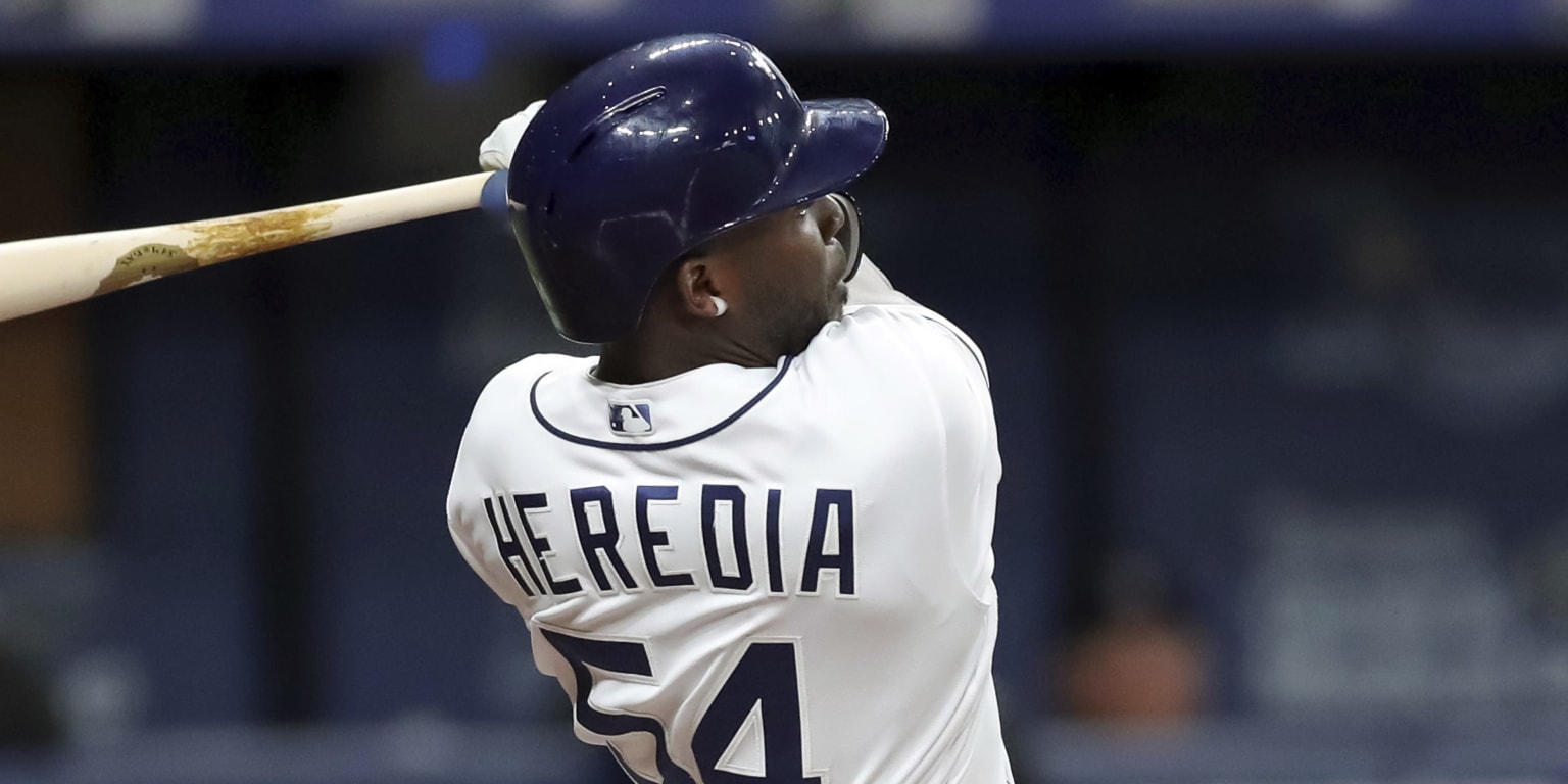 Tampa Bay Rays non-tender OF Guillermo Heredia, making him free agent 