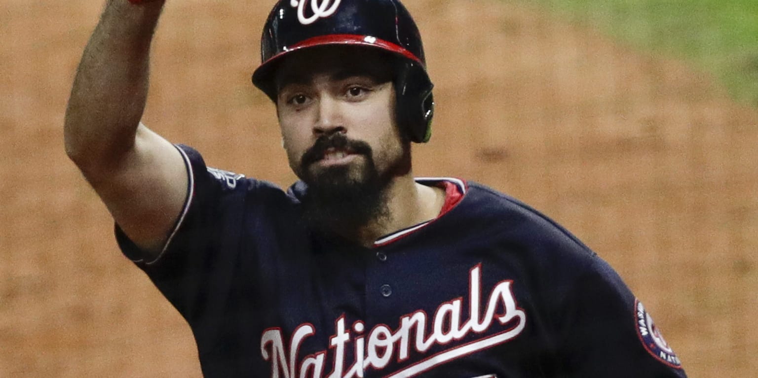 Rangers continue pursuit of Anthony Rendon