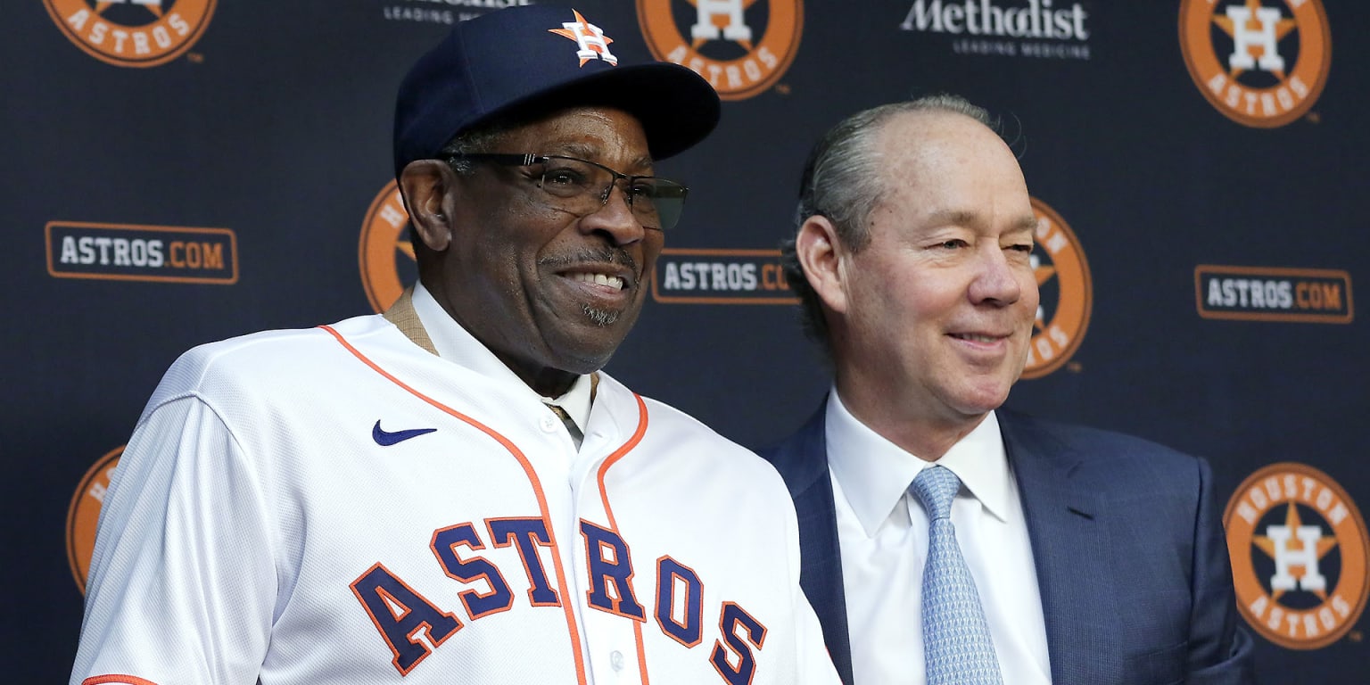 Astros introduce Dusty Baker as new manager