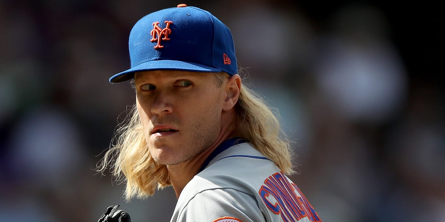 Noah Syndergaard pitches with no pants