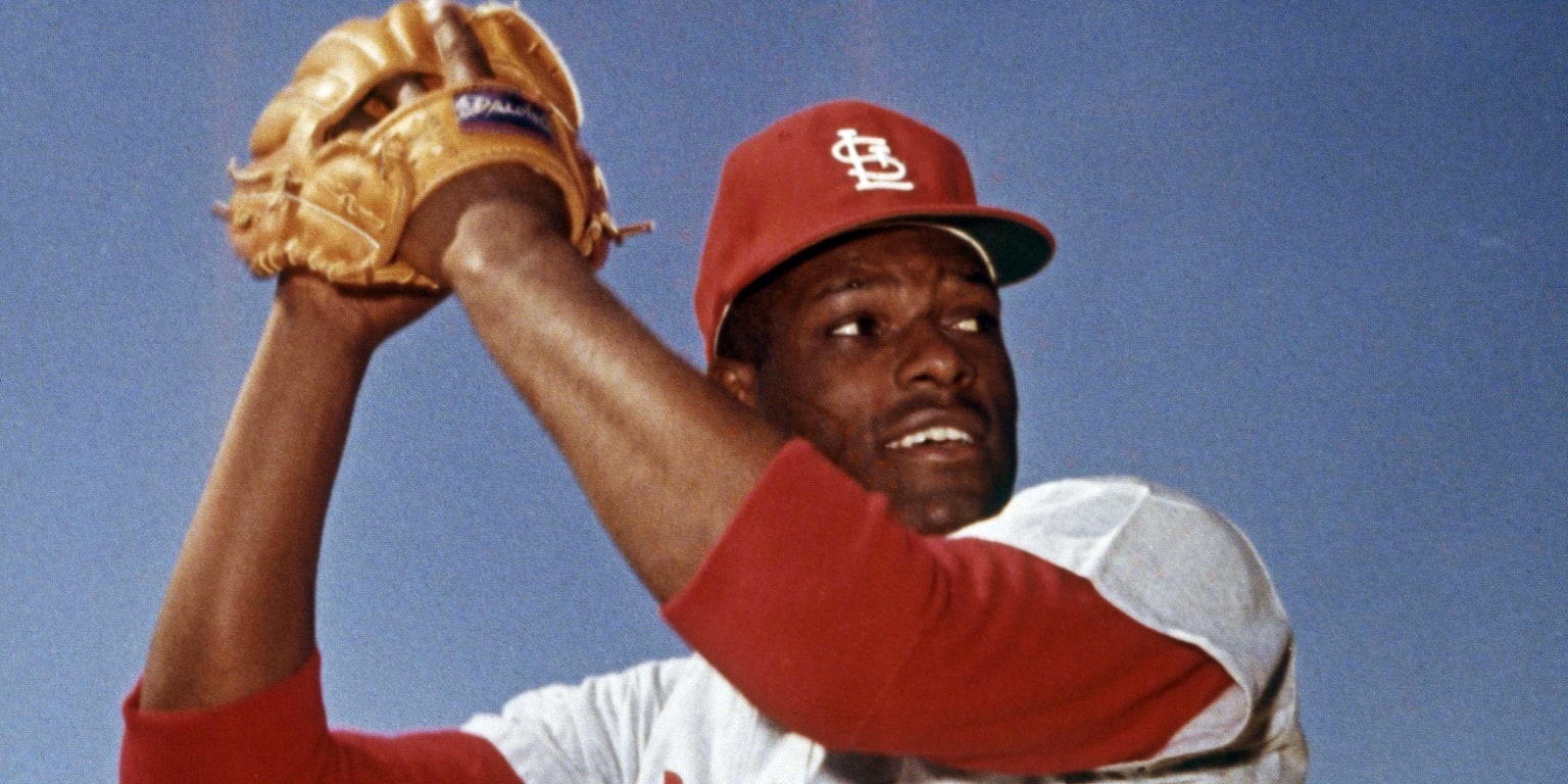 Bob Gibson and Chris Carpenter: The 2 Cardinals to take home the Cy Young  award