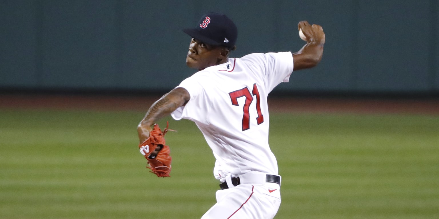 Pedro Martinez's son signs with Tigers and his position might surprise you