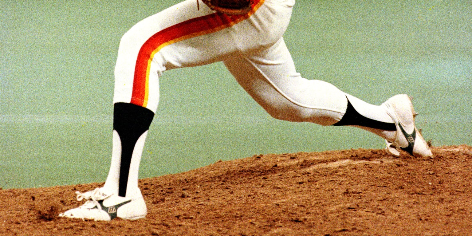 September 25, 1986: Astros' Mike Scott no-hits the Giants to