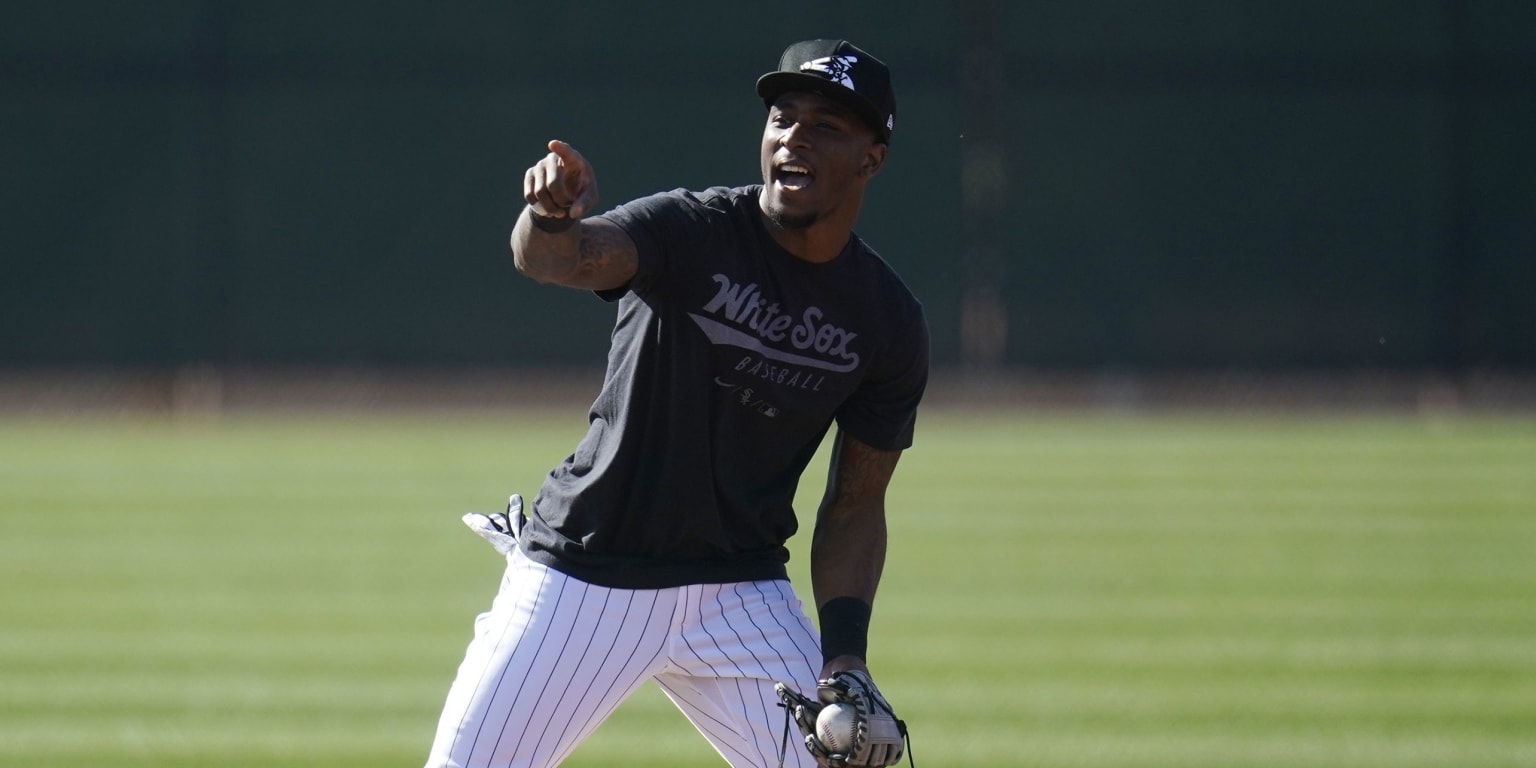 Luis Robert Jr. injury update: White Sox OF scratched from All-Star Game  due to calf tightness - DraftKings Network
