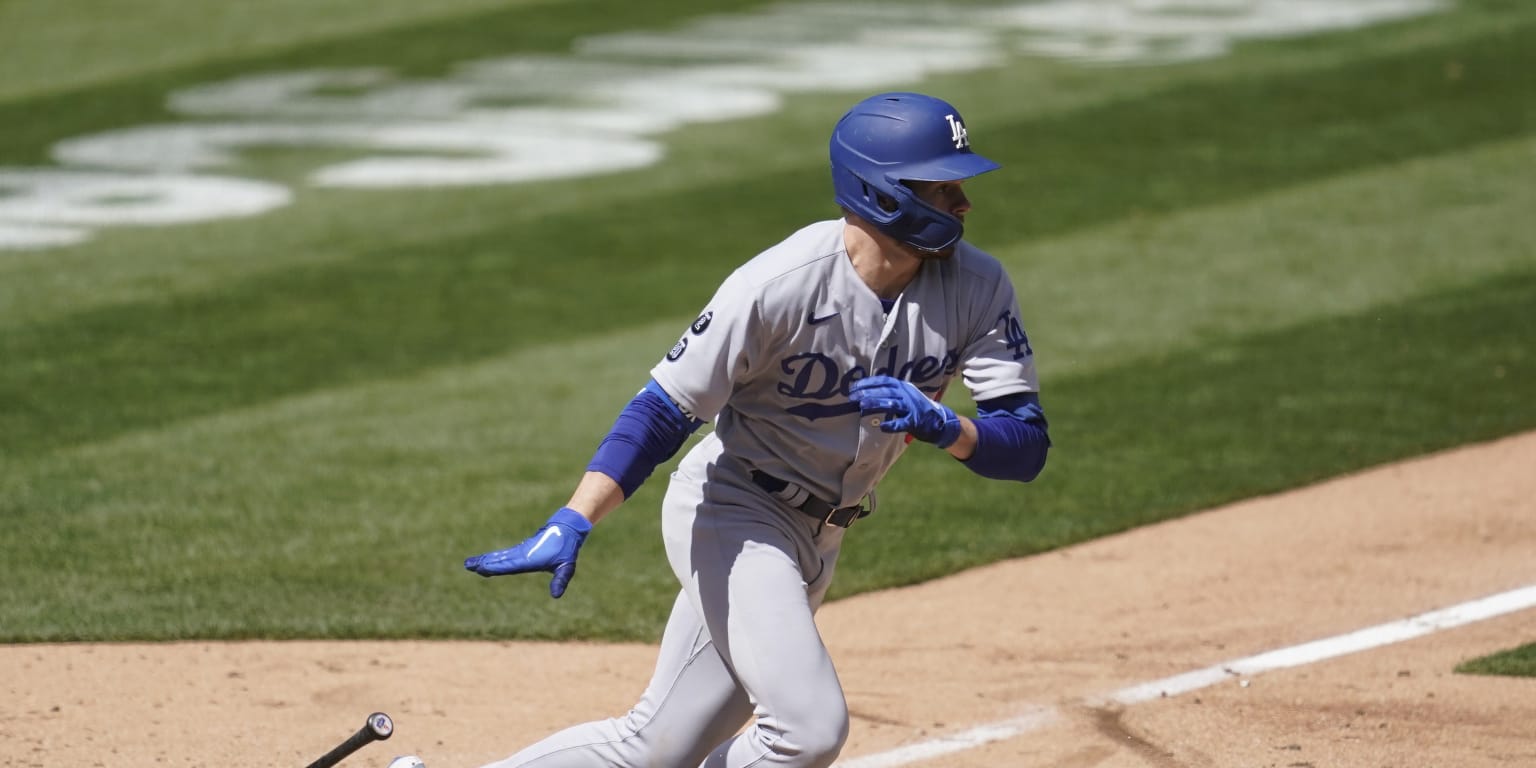 Dodgers News: LA Scratches Gavin Lux from Starting Lineup on Friday -  Inside the Dodgers