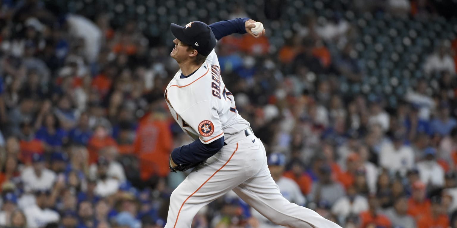 For first time since injury, Astros' Andre Scrubb throws off mound