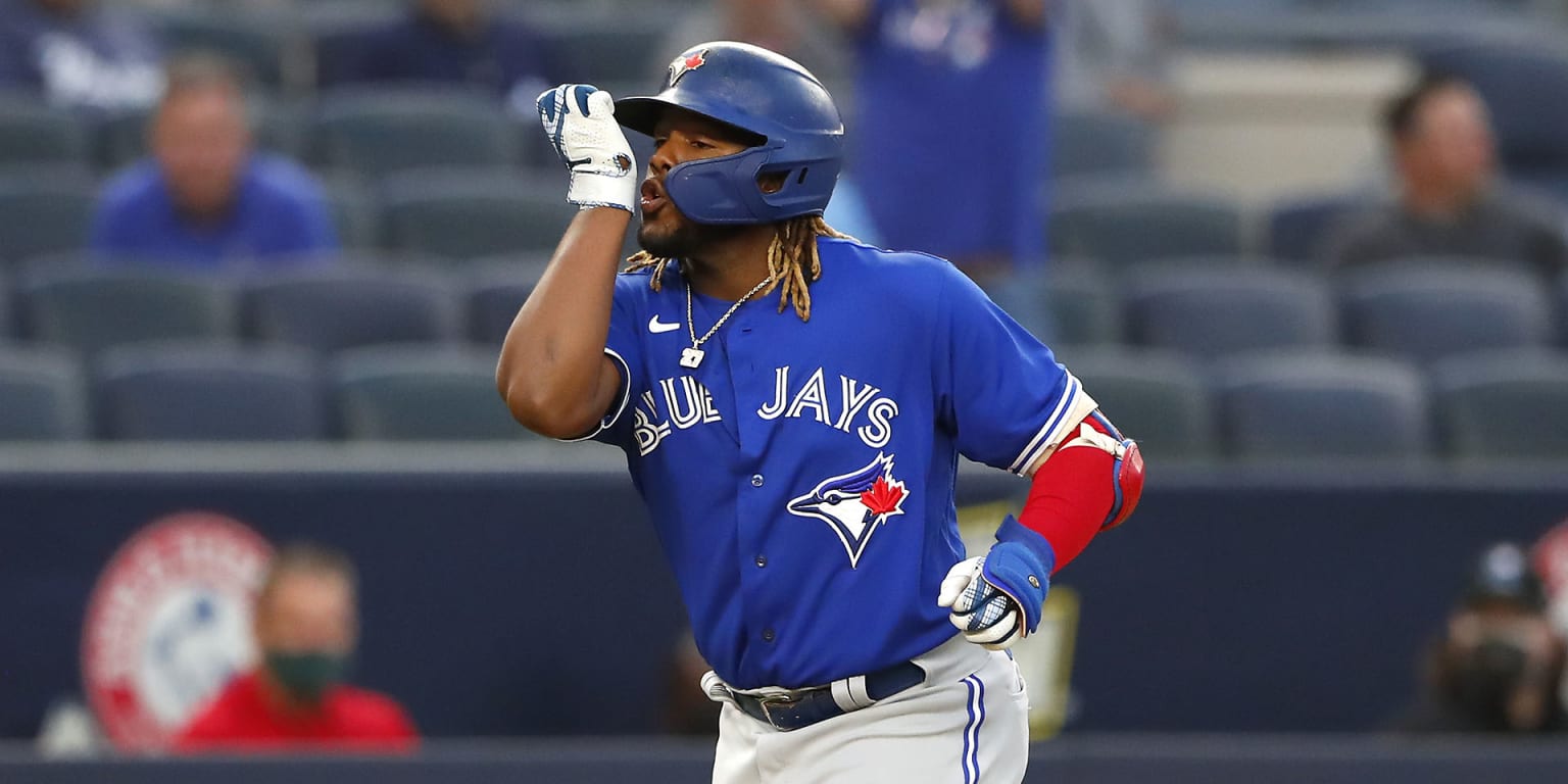 Vlad Guerrero's streak hits 22 in Jays win over Guardians