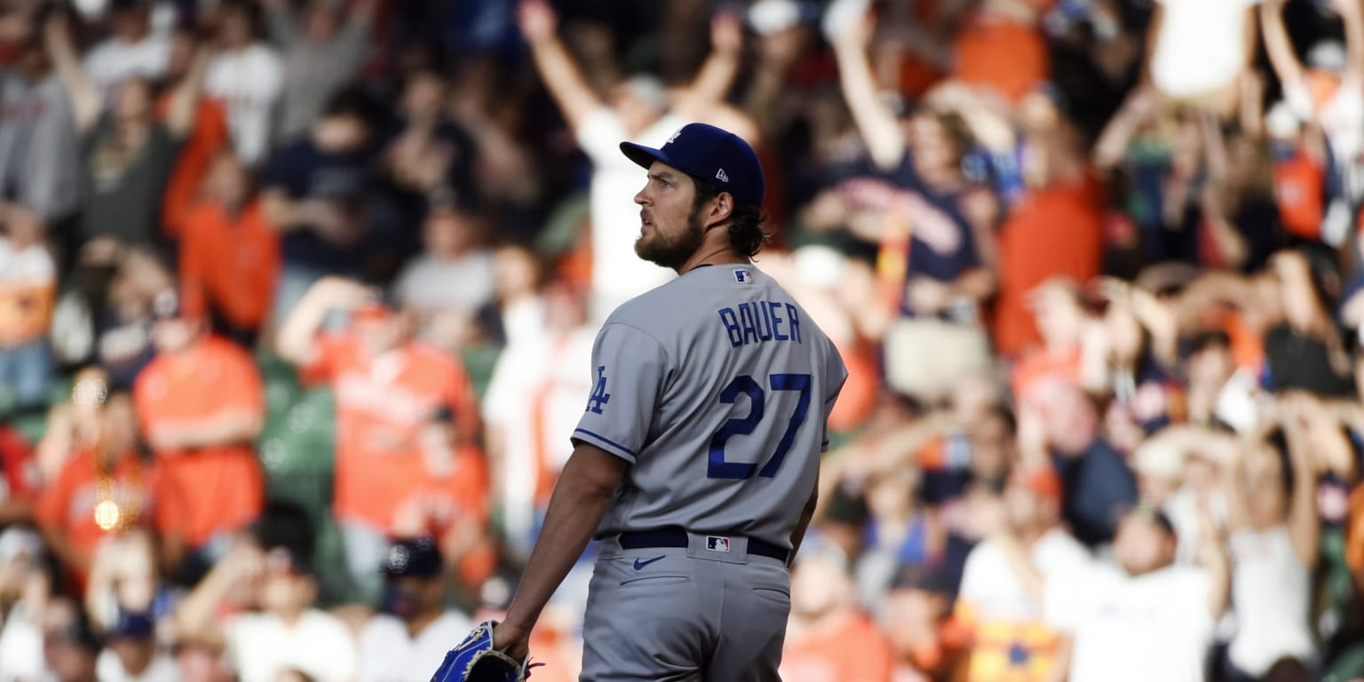 Trevor Bauer leads Dodgers' shutout of Rockies