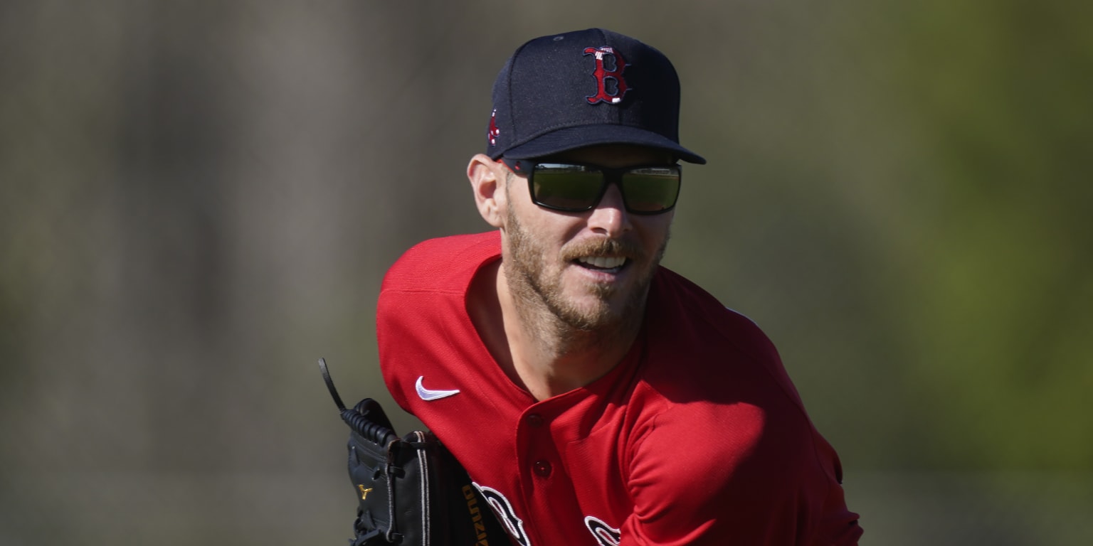 Alex Cora jokes Boston Red Sox ace Chris Sale 'gets few more off