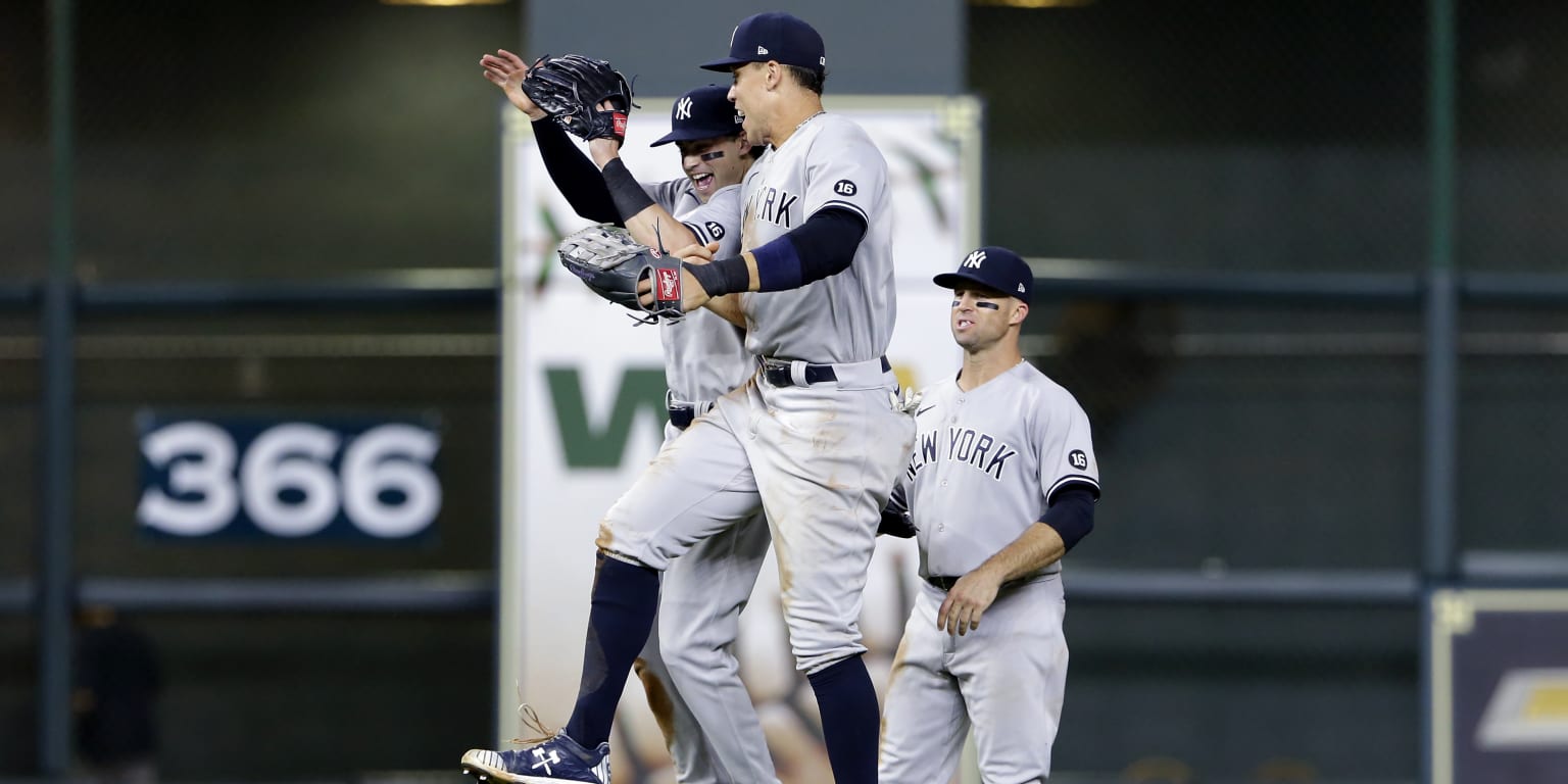 New York Yankees fans ecstatic as Nestor Cortes Jr. shuts down the Houston  Astros in first start coming off IL: That's just nasty Nestor for you