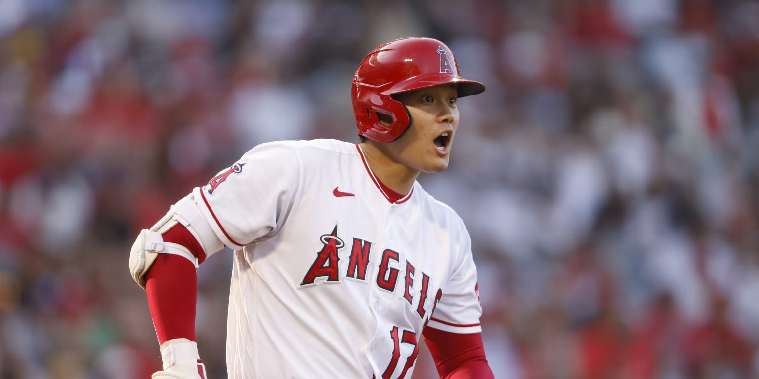 Angels' Shohei Ohtani joins elite company by cinching 40-homer, 20-steal  season vs. Padres 