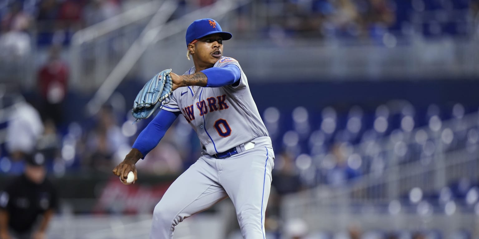 Marcus Stroman Wears A Durag Every Game He Starts. Which One Does He Pitch  Best In?