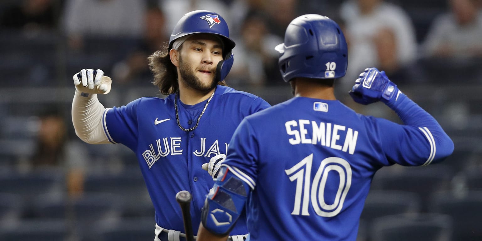 Blue Jays' Bichette right at home with big league games in Dunedin