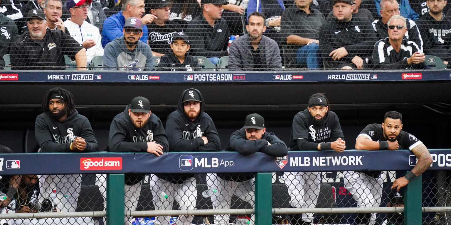 Yankees fan savagely soaks A's fan with beer at Yankee Stadium during  wild-card game