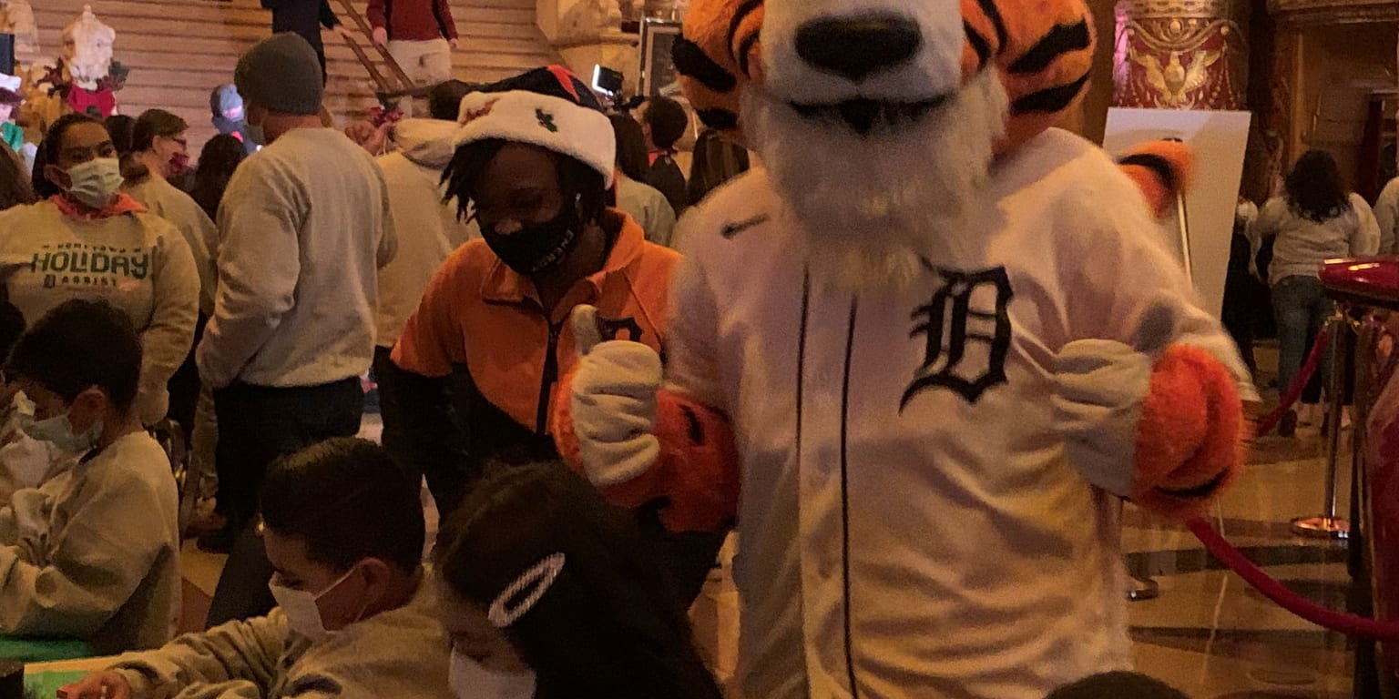 Tigers menjadi tuan rumah Hometown Holiday Assist