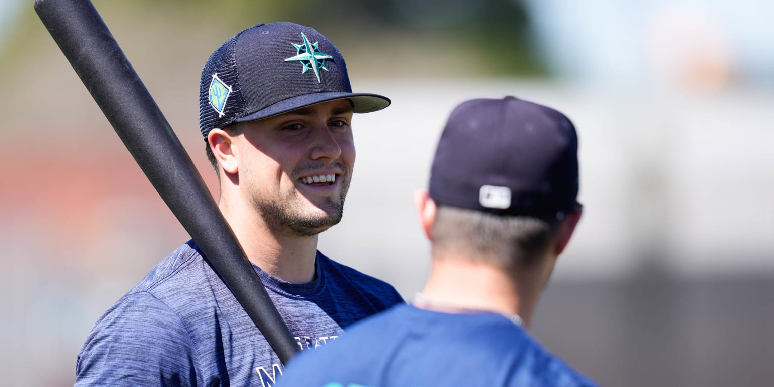 Mariners first baseman Evan White looks like 'the real deal