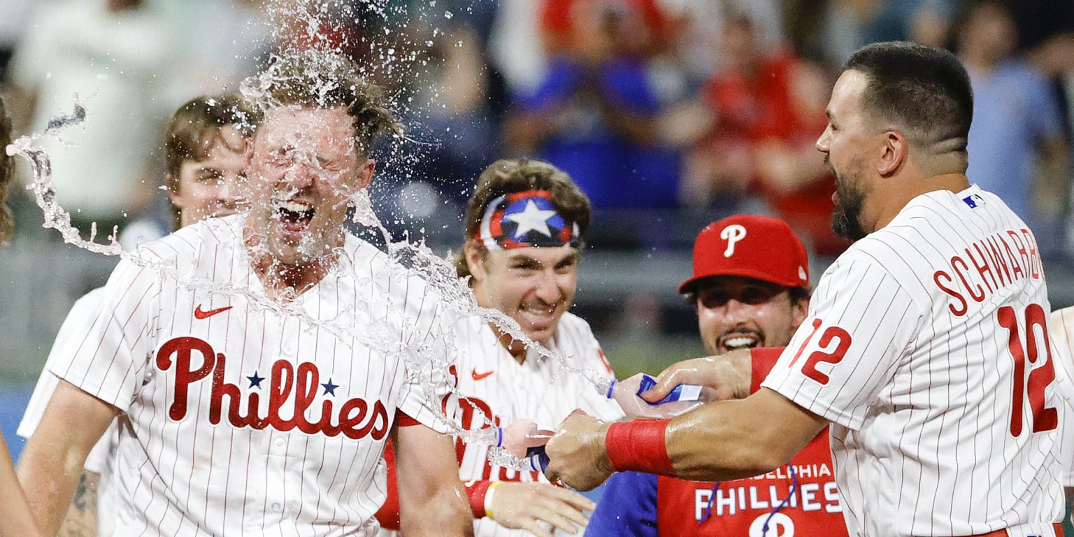 Rhys Hoskins' time to shine as his walk-off double gives Phillies a 3-2 win  over Miami