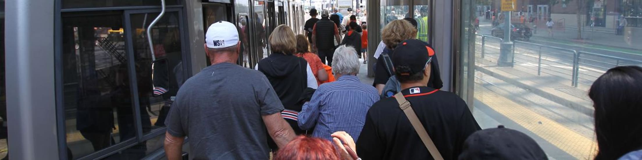 How to get to Padres Team Store in San Diego by Bus, Cable Car or Train?