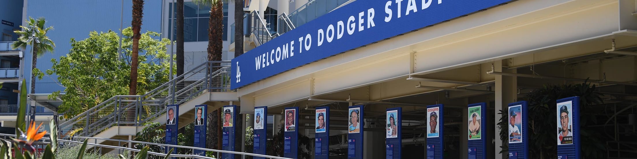 How Strict is Dodgers Security About the Size of Clear Plastic Bags? : r/ Dodgers