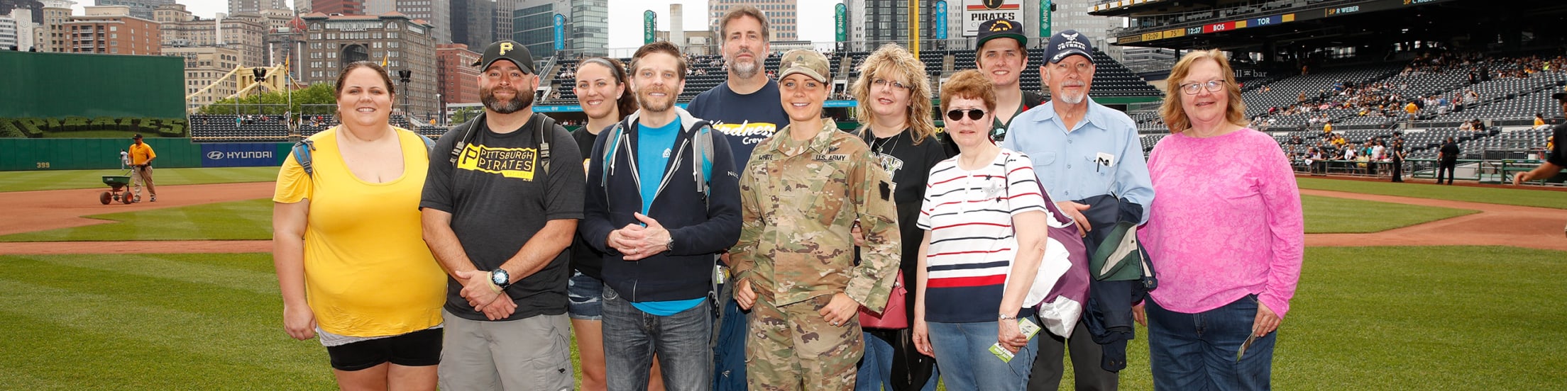 Pittsburgh Pirates: Get your MLB Armed Forces Day gear now