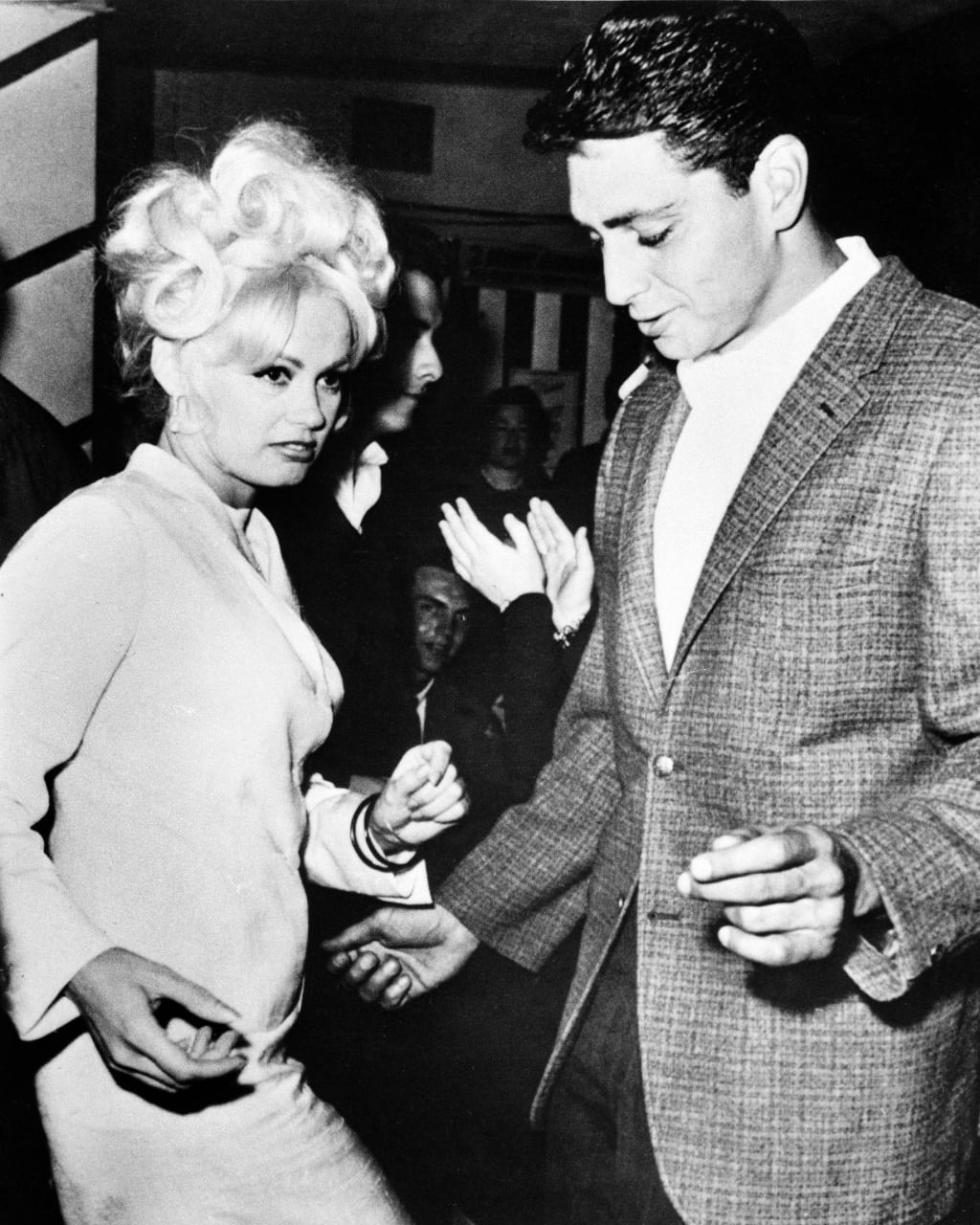 Bo Belinsky dances with Mamie Van Doren at a Hollywood nightclub.