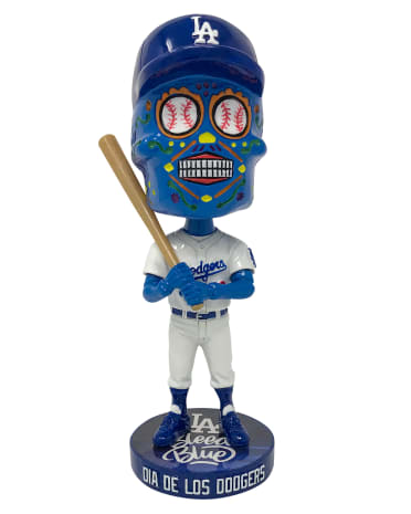 Dodgers Día de Los Dodgers Special Promotion bobblehead