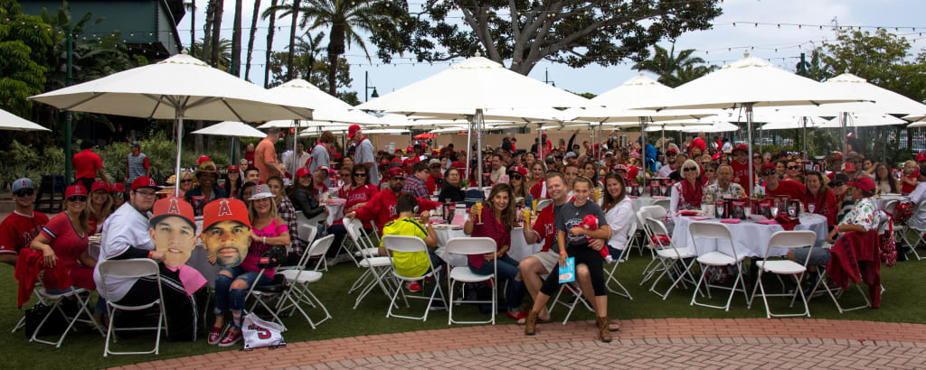 Pregame Receptions And Tailgates Angel Stadium Events Los Angeles 
