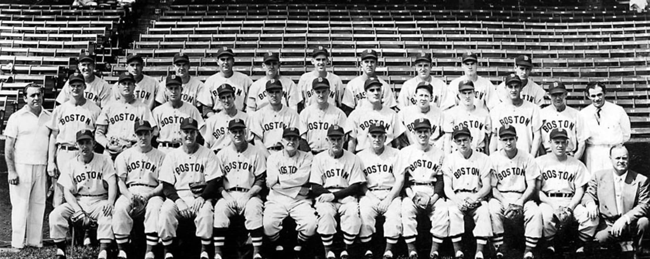 VINTAGE LATE 1940s BOSTON RED SOX FENWAY PARK DETROIT TIGERS GREEN MONSTER  PHOTO: Signed by Author(s) Photograph