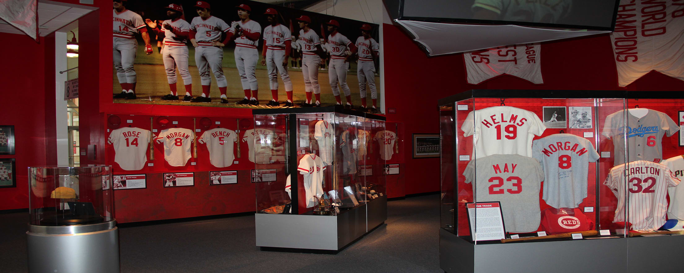 CINCINNATI REDS #15 HELD BATTING PRACTICE JERSEY