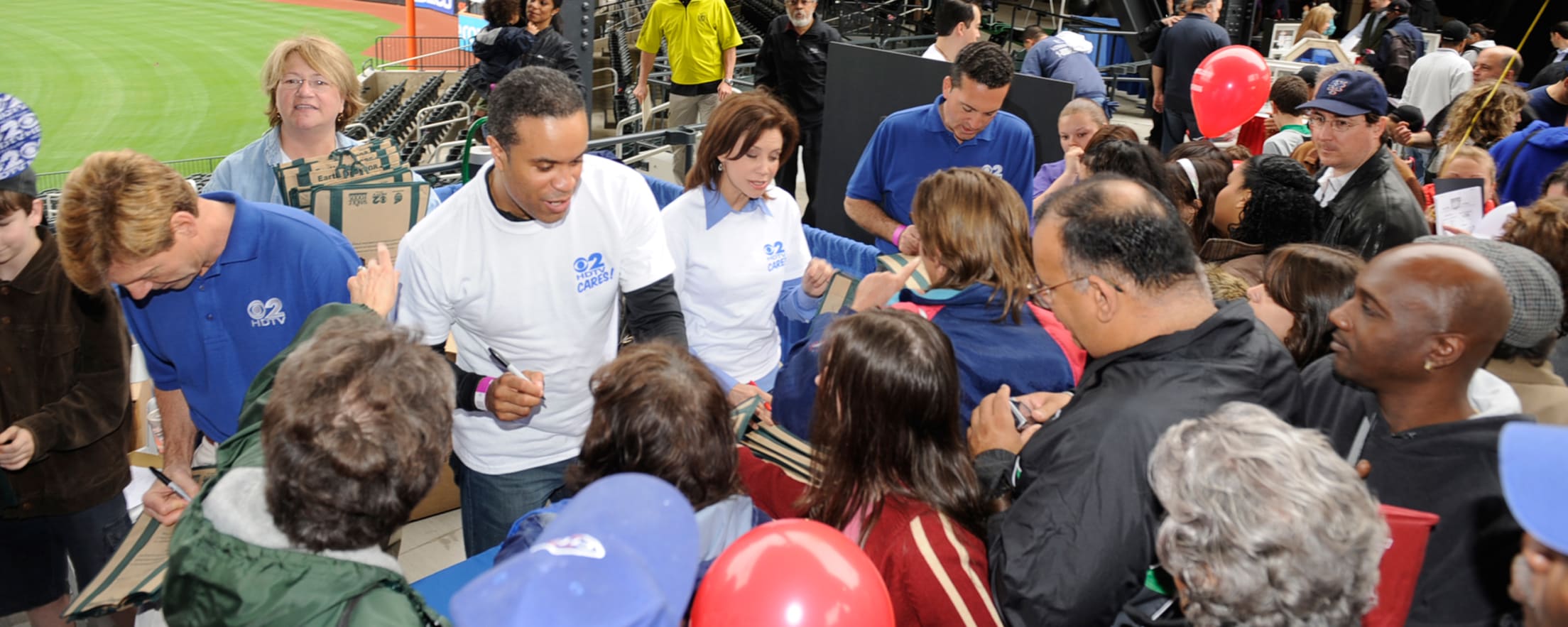 Field Level Concourse Citi Field New York Mets