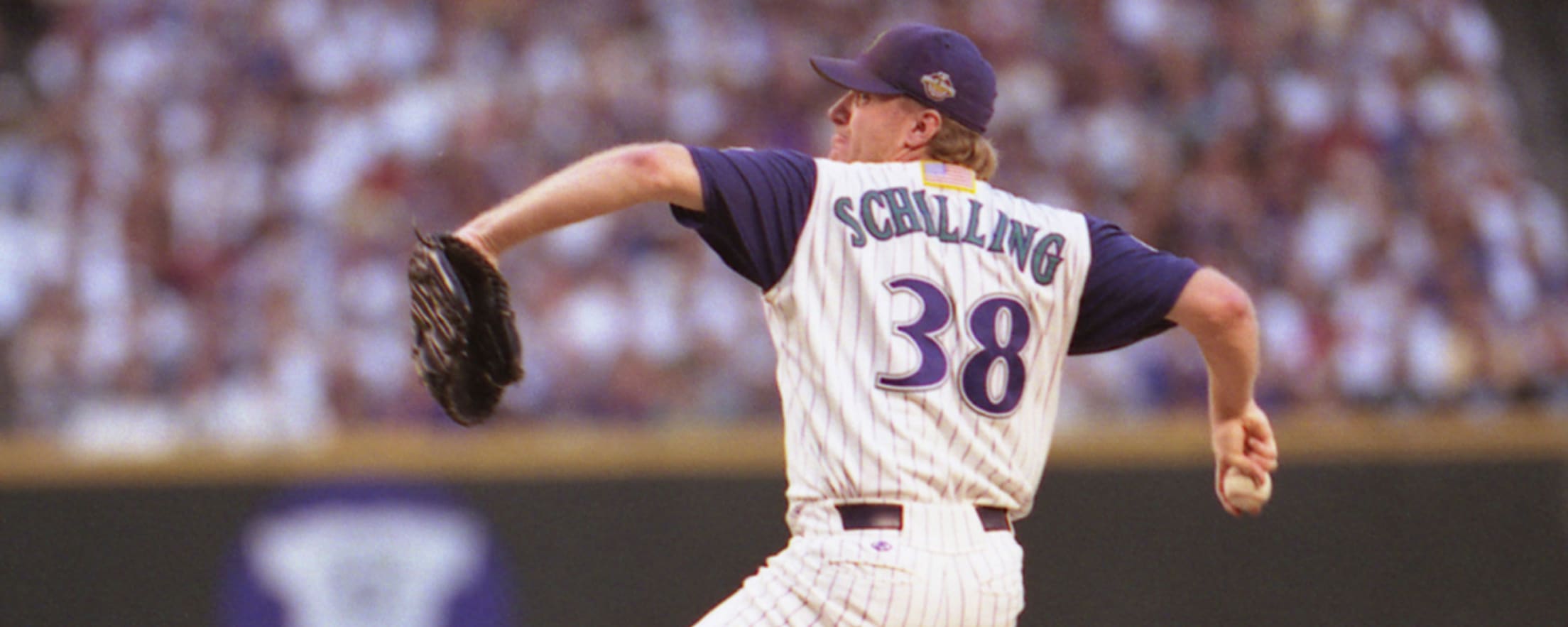 Desert Dogs: The 2001 Arizona Diamondbacks, an Ending of a Dynasty and a  Championship Drought… - HubPages