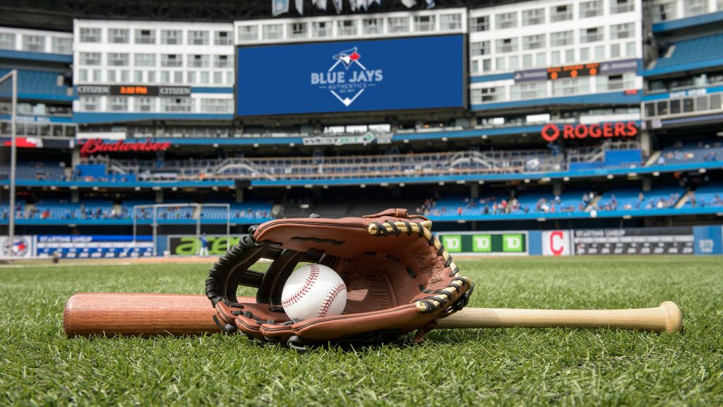 Toronto Blue Jays Game Used MLB Memorabilia for sale