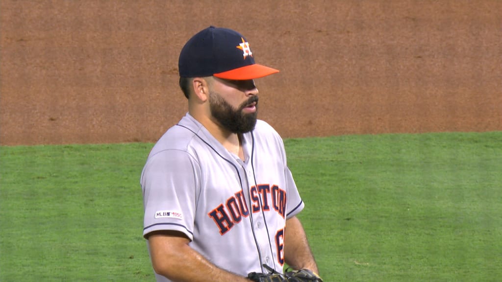 Urquidy tira 6 innings en blanco