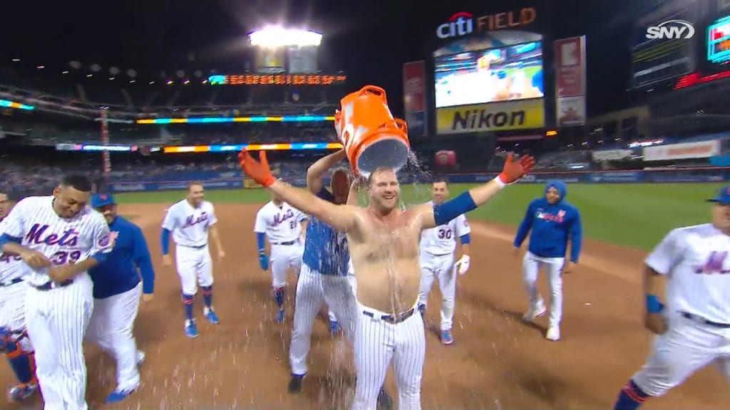 Alonso lo gana con boleto