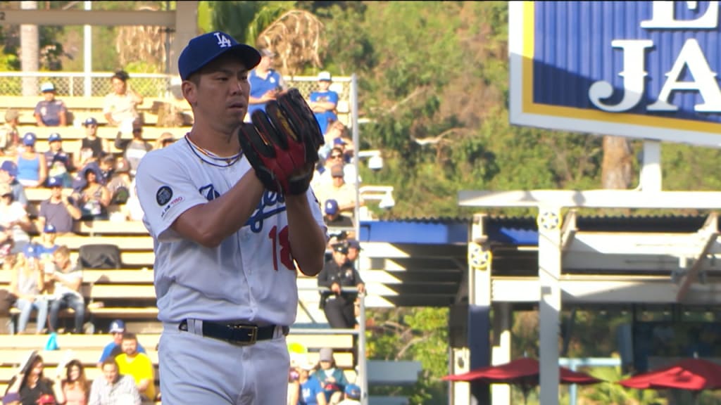 Maeda abanica a Peralta