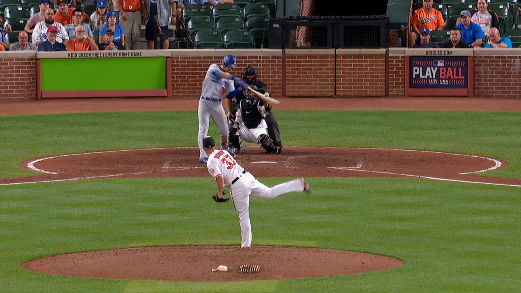 Bellinger produce con un hit