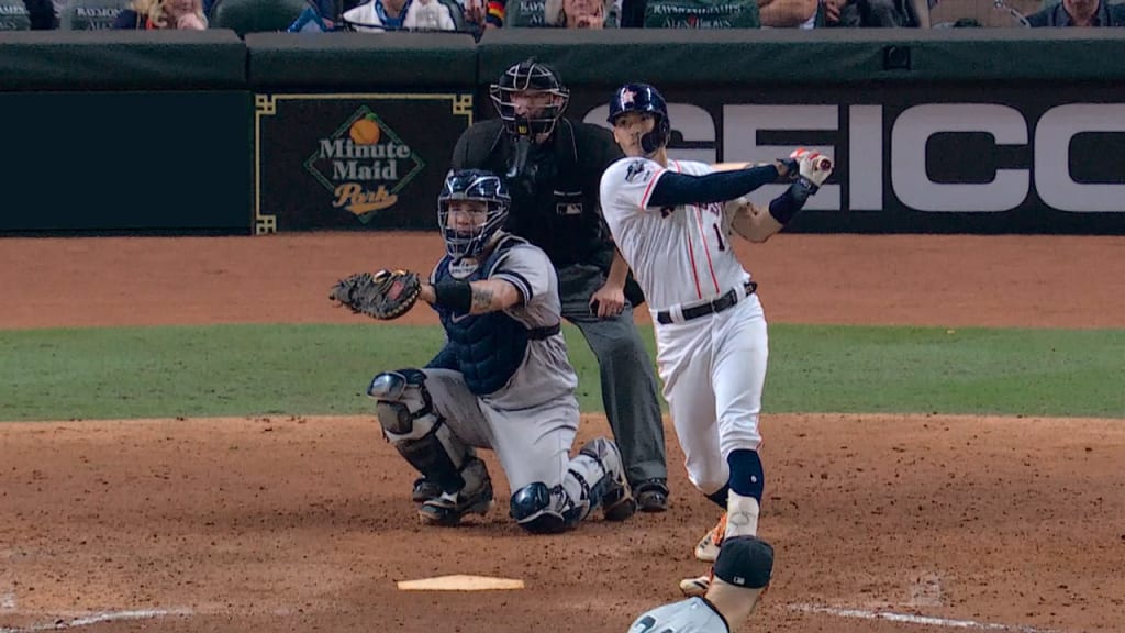 Correa lo gana con jonrón