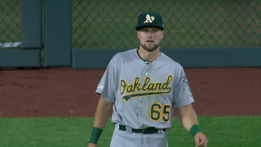 Brown pesca a Viloria en el plato