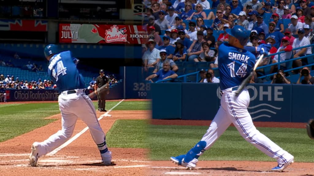 Smoak suelta dos bambinazos en el juego