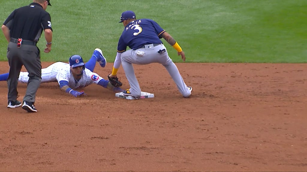 Báez sale del juego por lesión