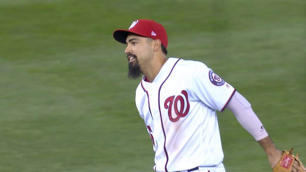 Rendon sella triunfo con gran jugada