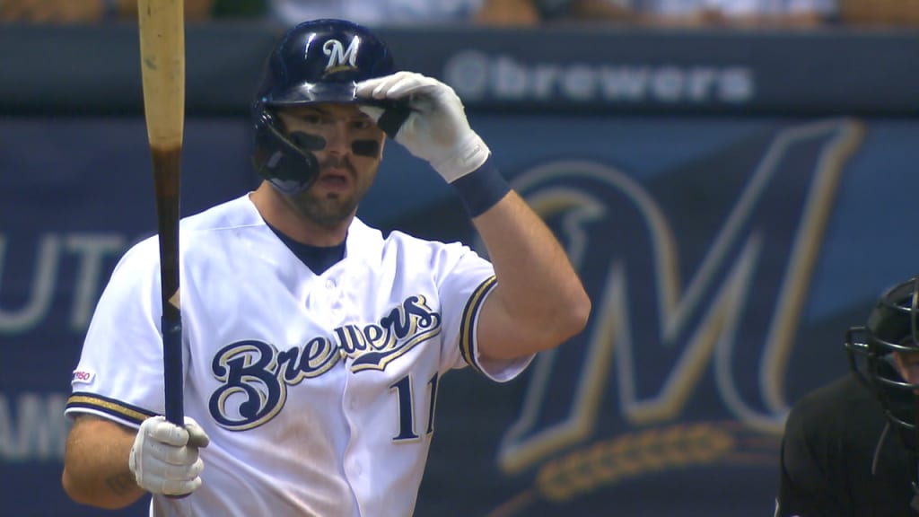 HR de Moustakas pone arriba a Cerveceros