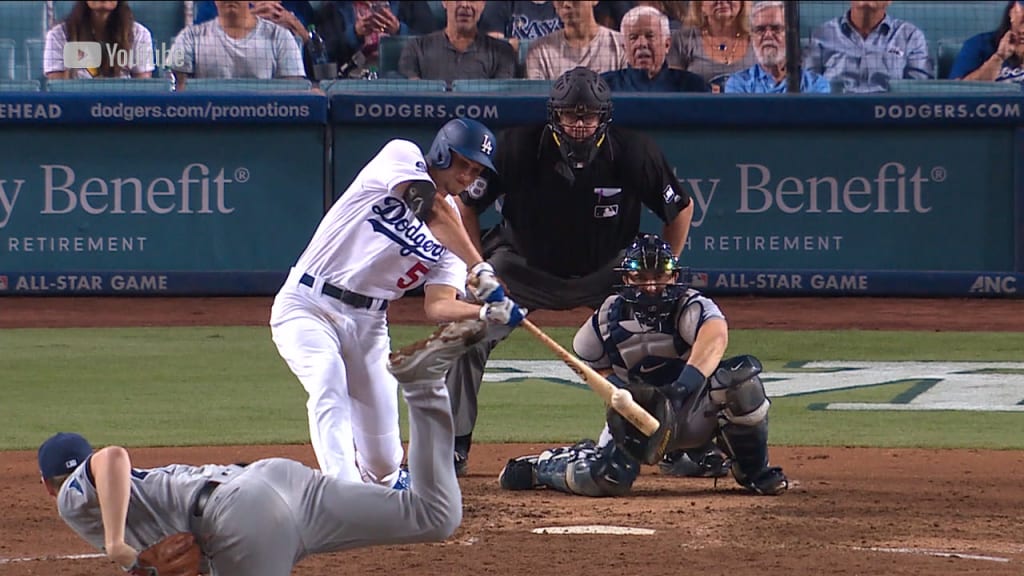 L.A. toma ventaja con doble de Seager