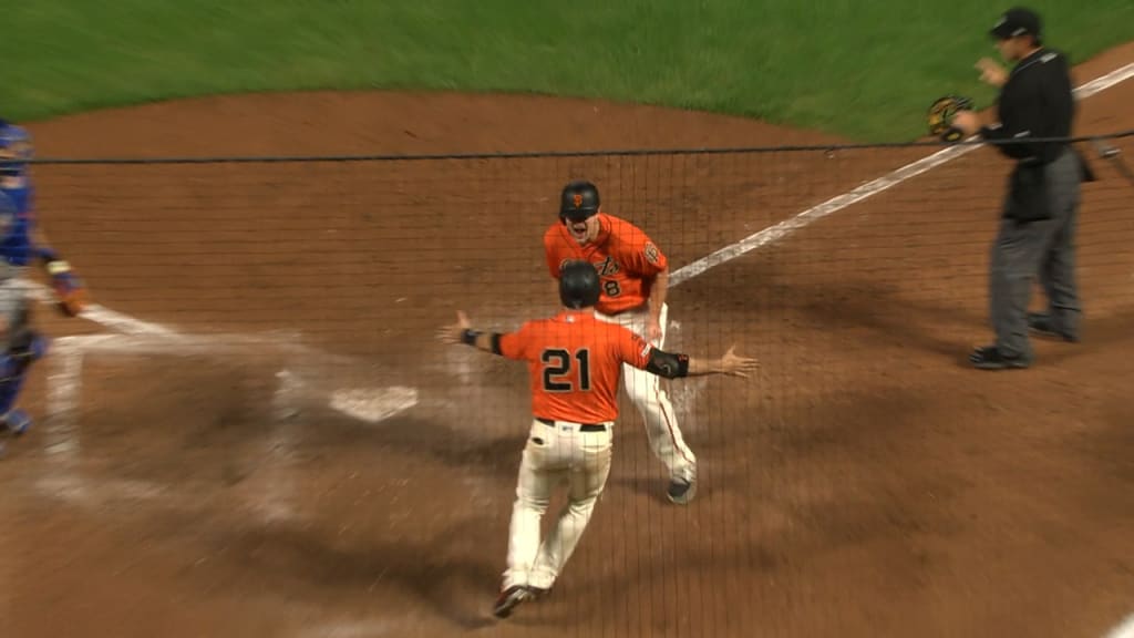 Dickerson anota la del triunfo